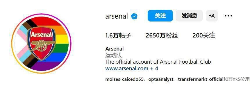 操各国老太太